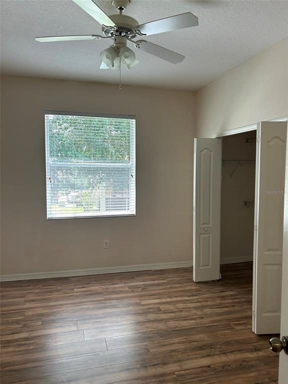 Building Photo - 765 Chelsea Dr