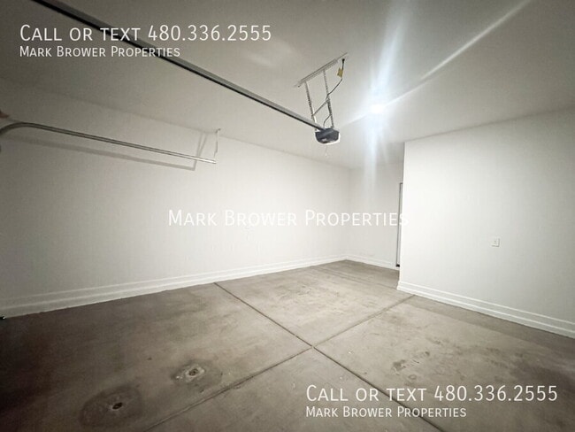 Building Photo - 17441 N 48th Ter