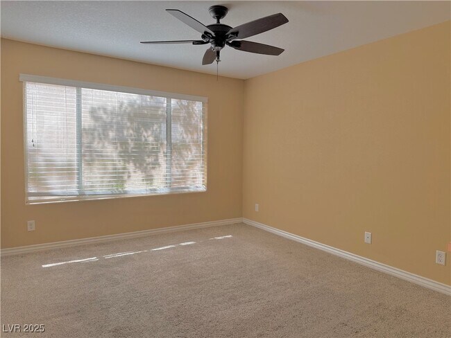Building Photo - 3090 Tarpon