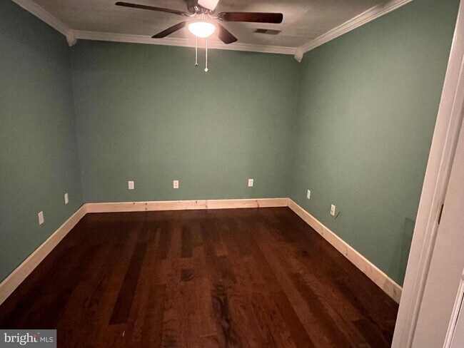 Building Photo - 14223 Brenham Dr