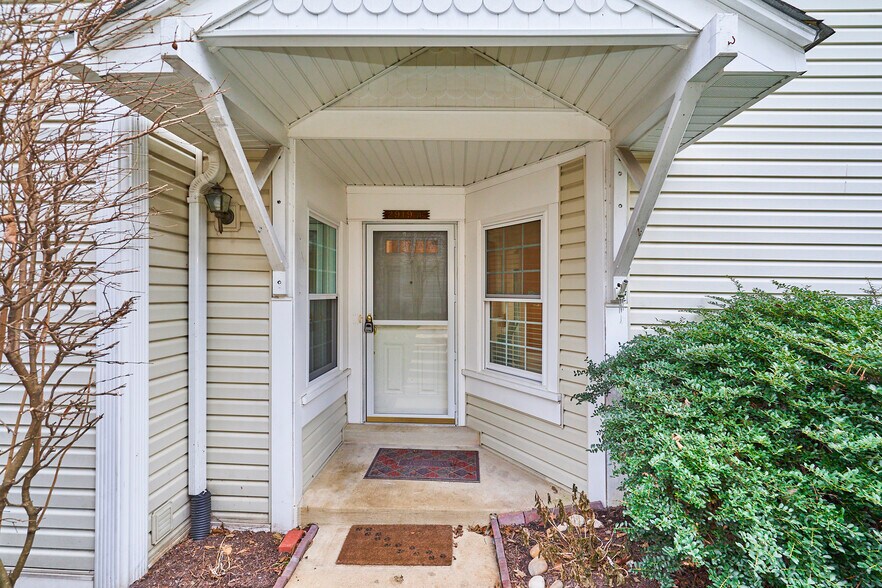 Building Photo - 2919 S Woodley St