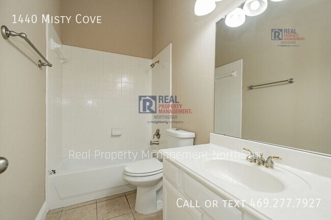 Building Photo - 1440 Misty Cove Dr