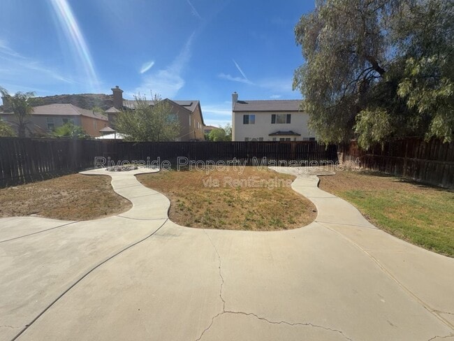 Building Photo - 3882 Strand Way