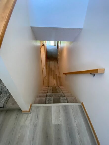 Building Photo - 1455 Easton Ln