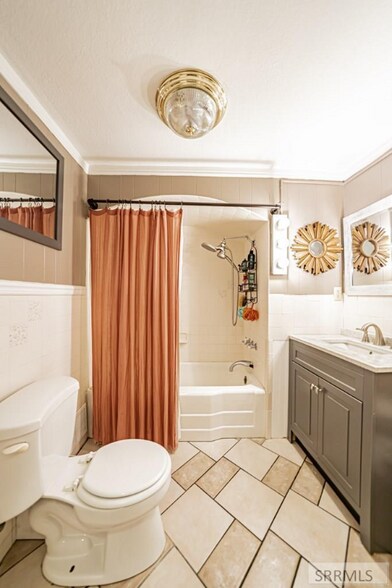 Building Photo - 2910 E Lincoln Rd