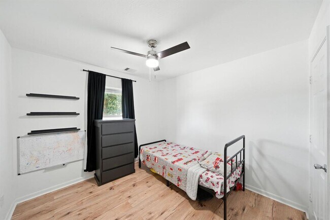 Building Photo - 22218 Hailey Grove Ln