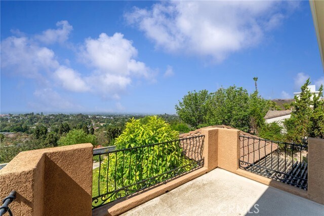 Building Photo - 2528 N San Miguel Dr