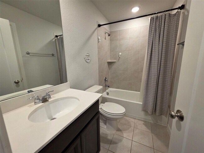 Building Photo - 101 Cedar Hammock Trail