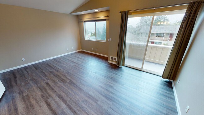 Building Photo - Navy Yard City 3 Bedroom Available for Ren...