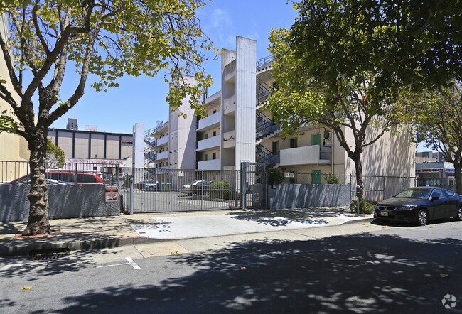 Building Photo - Jones Memorial Homes