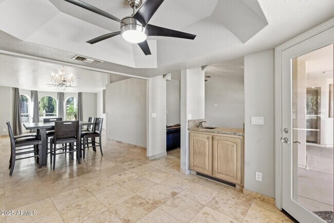 Building Photo - 15912 Centipede Dr
