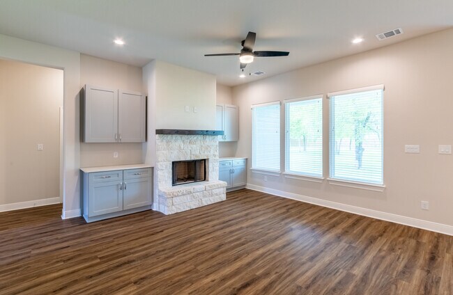 Building Photo - 106 Koele Ct