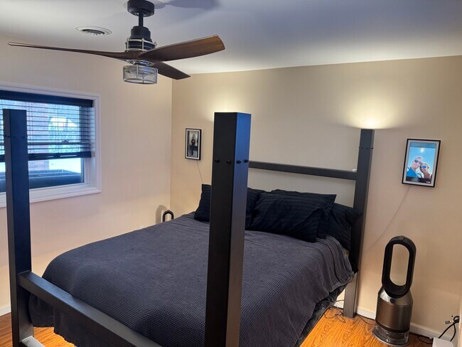 Building Photo - 3409 Leroy St