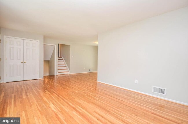 Building Photo - 4805 Willet Dr