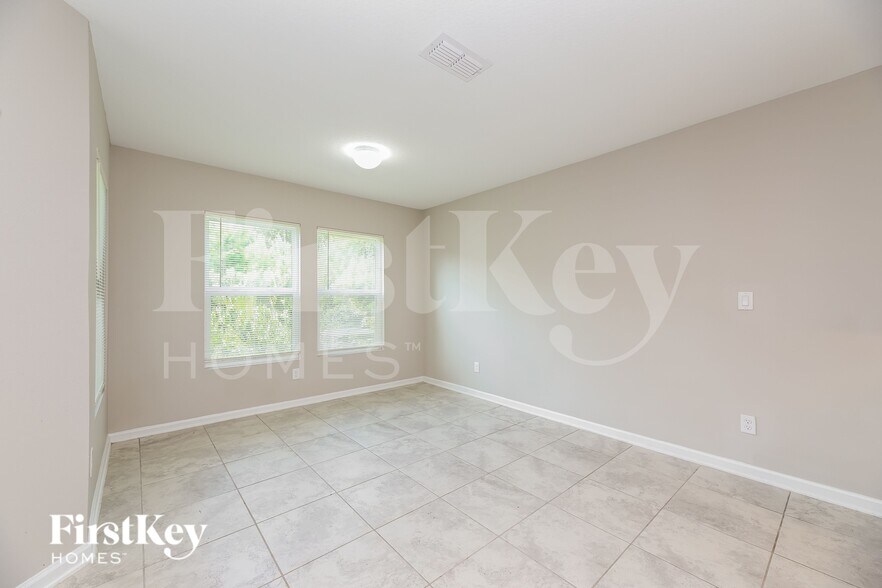 Building Photo - 11634 Dunns Crossing Dr