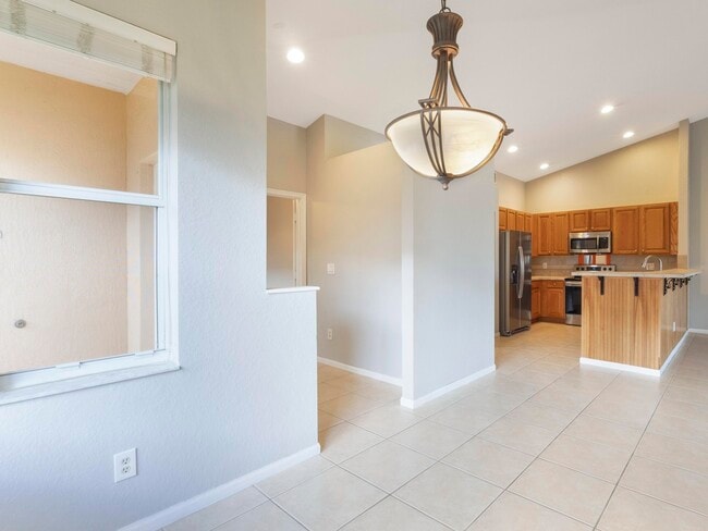 Building Photo - 219 Coral Trace Ln