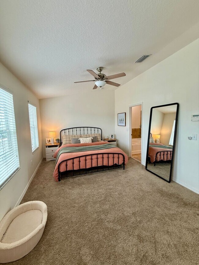 Building Photo - Sawgrass Village Townhomes 3/2.5/1 - Friendly Neighborhood lifestyle