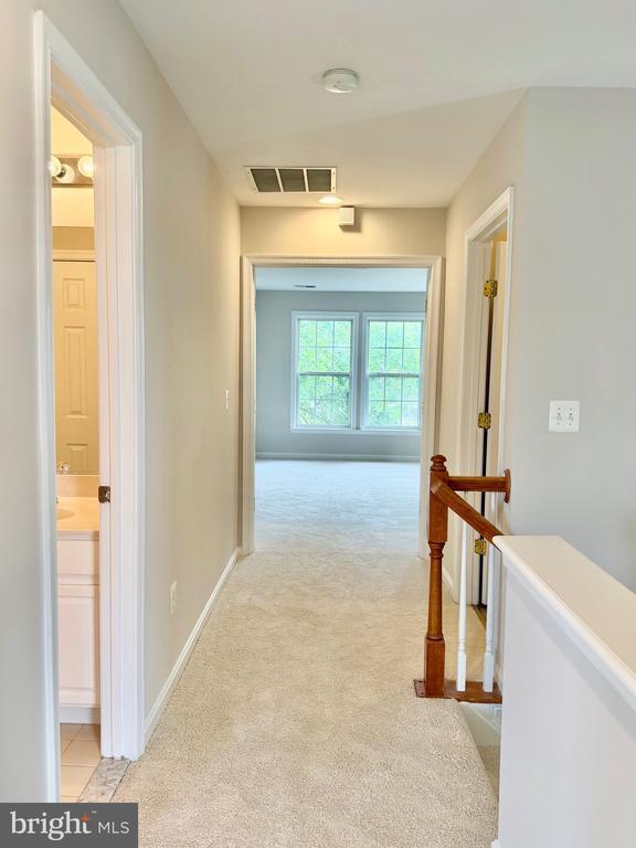 Building Photo - 15519 Exmore Ct