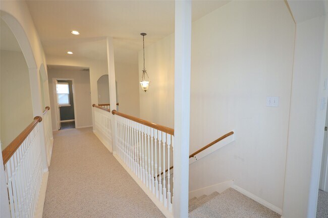 Building Photo - 4810 Zachary Ln