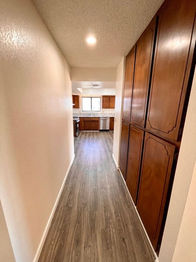 Building Photo - Newly Remodeled 3 Bedroom Home off of Hancock Rd!