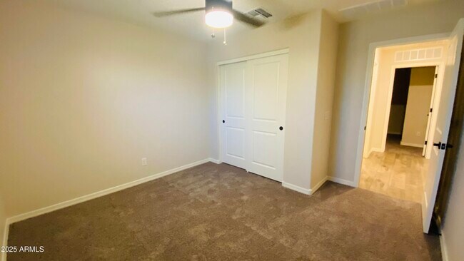 Building Photo - 17461 W Molly Ln