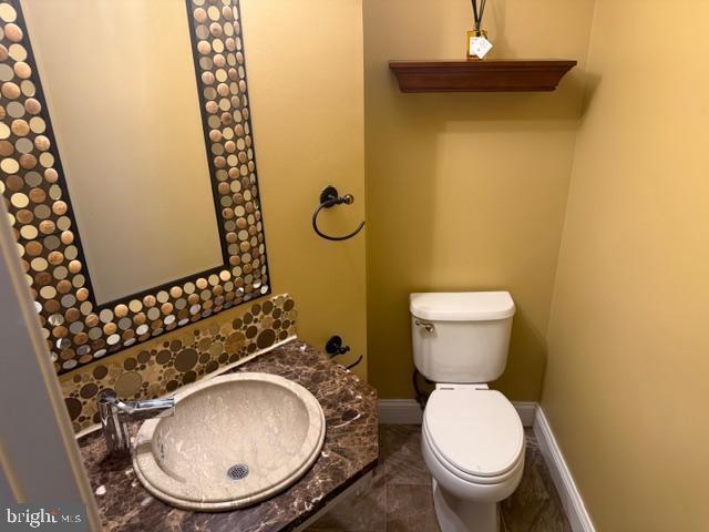 Building Photo - 2054 Madrillon Rd