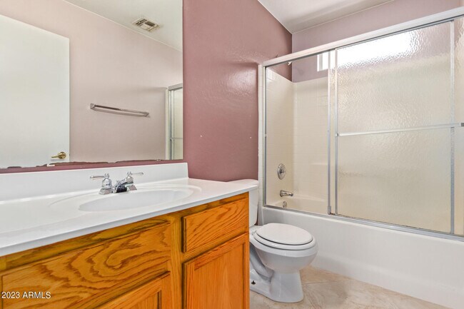 Building Photo - 3316 E Tierra Buena Ln