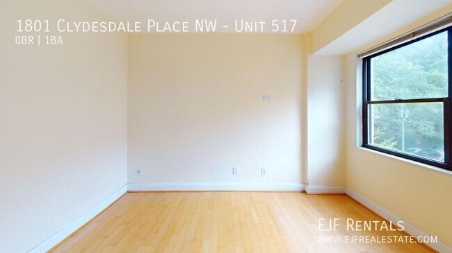 Building Photo - 1801 Clydesdale Pl NW