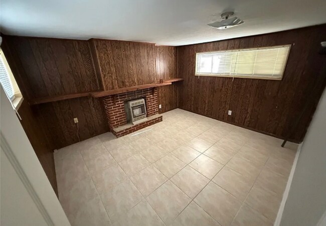 Building Photo - Charming 4 Bed, 1.5 Bath Single Family Home in Montgomery, AL - $1375