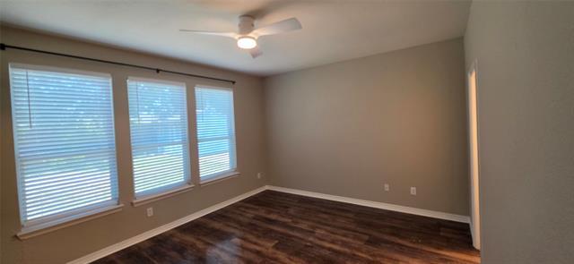 Building Photo - 741 Willow Crest Dr