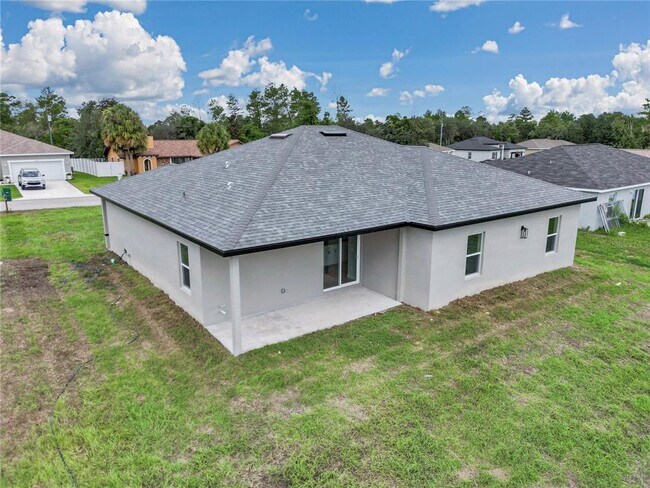 Building Photo - 15755 SW 19th Terrace
