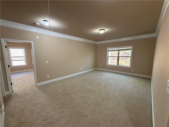 Building Photo - 3095 Carrick Rd