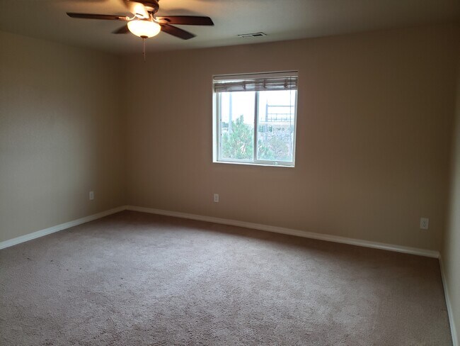 Primary Bedroom - 4721 Falcons Hood Pt