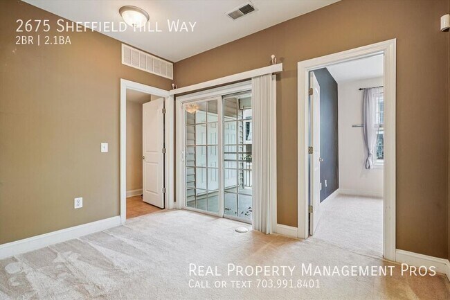 Building Photo - 2675 Sheffield Hill Way