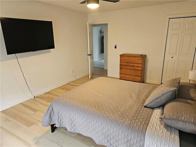 Building Photo - 1222 Paiute Ct