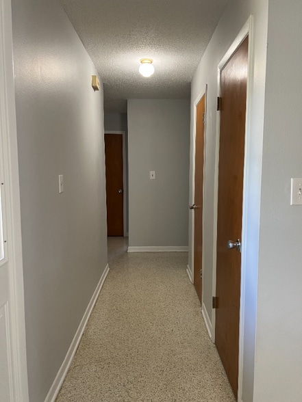 Building Photo - 2643 Cherrywood Ln