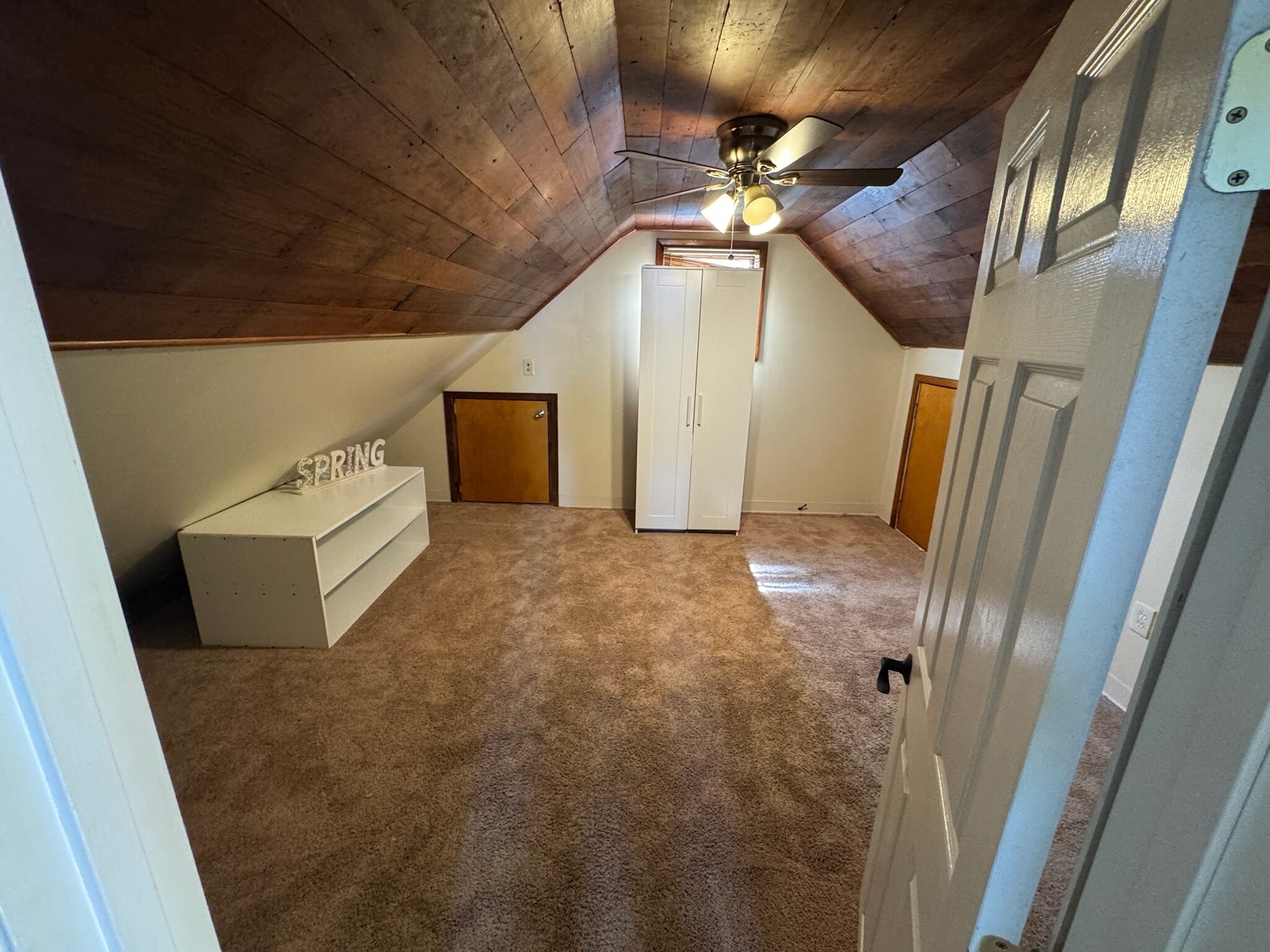 Building Photo - 1424 Saint Georges Ave