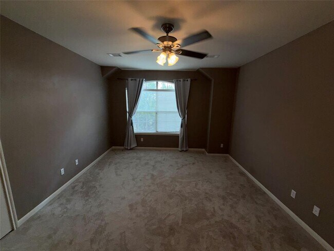 Building Photo - 11400 W Parmer Ln