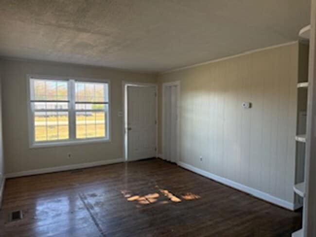 Building Photo - 4372 Gum Branch Rd