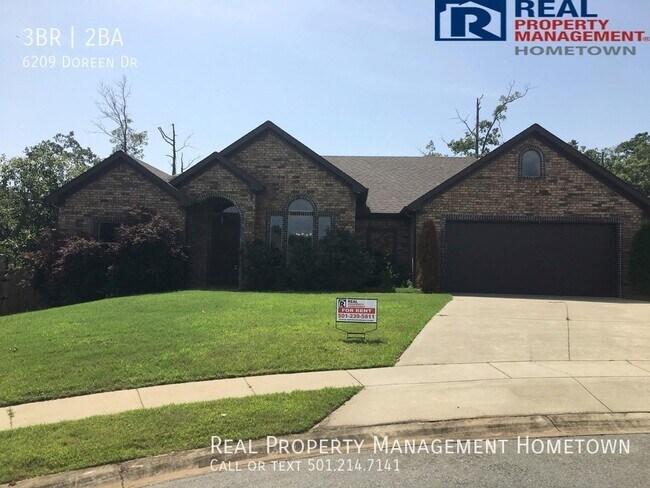 Building Photo - Magnificent 3/2 Home Tucked Away in a Beau...