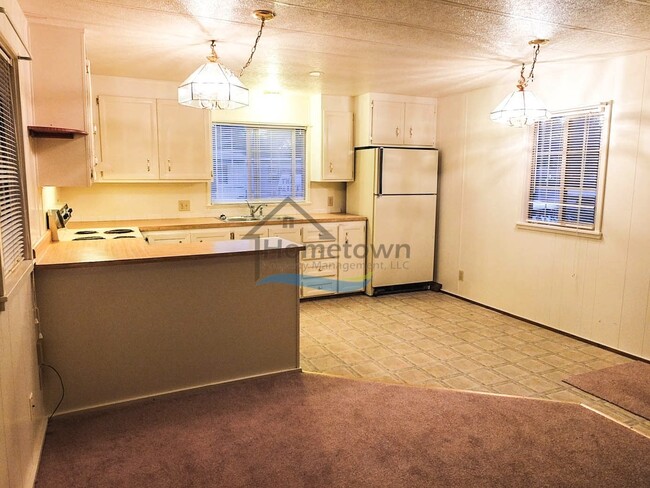 Building Photo - Very Nice 2 Bed 1 Bath Single Wide Mobile ...