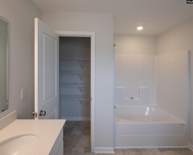 Building Photo - 921 S Desert Orch Ln