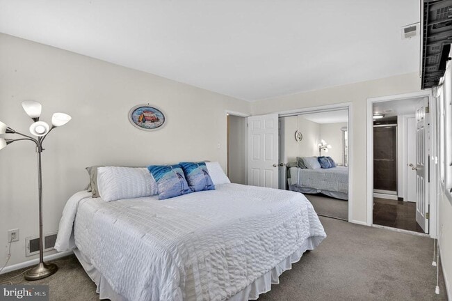 Building Photo - 1401 Harbour Cove