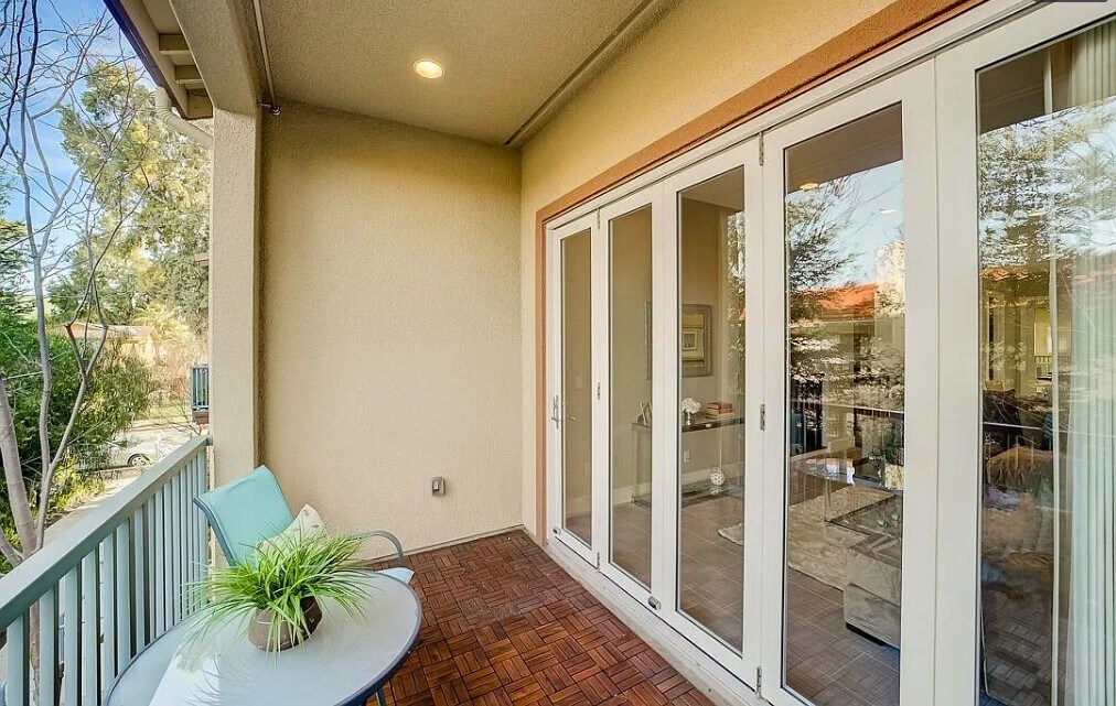 Building Photo - 2415 Stearman Ct