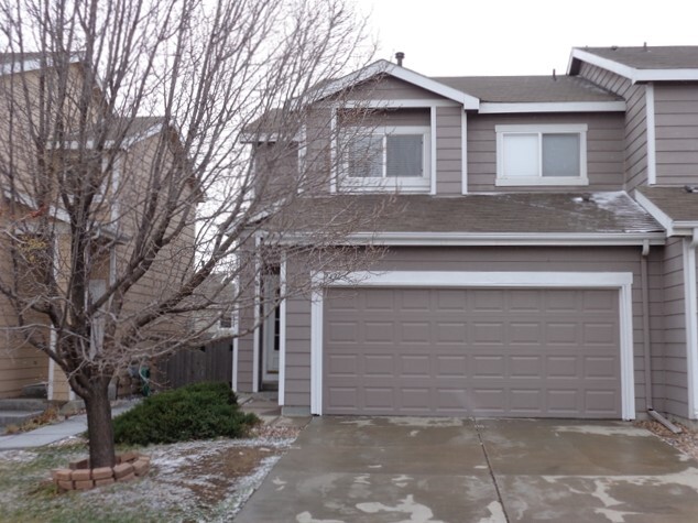 Primary Photo - 2426 E 110th Pl