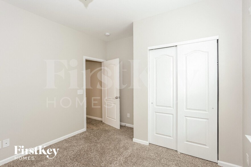 Building Photo - 8823 Balsam Bay Rd