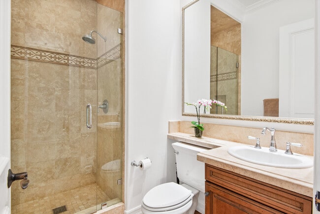 Building Photo - 8005 S Bell Crest Dr