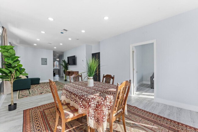 Building Photo - 23 Obrien Ct