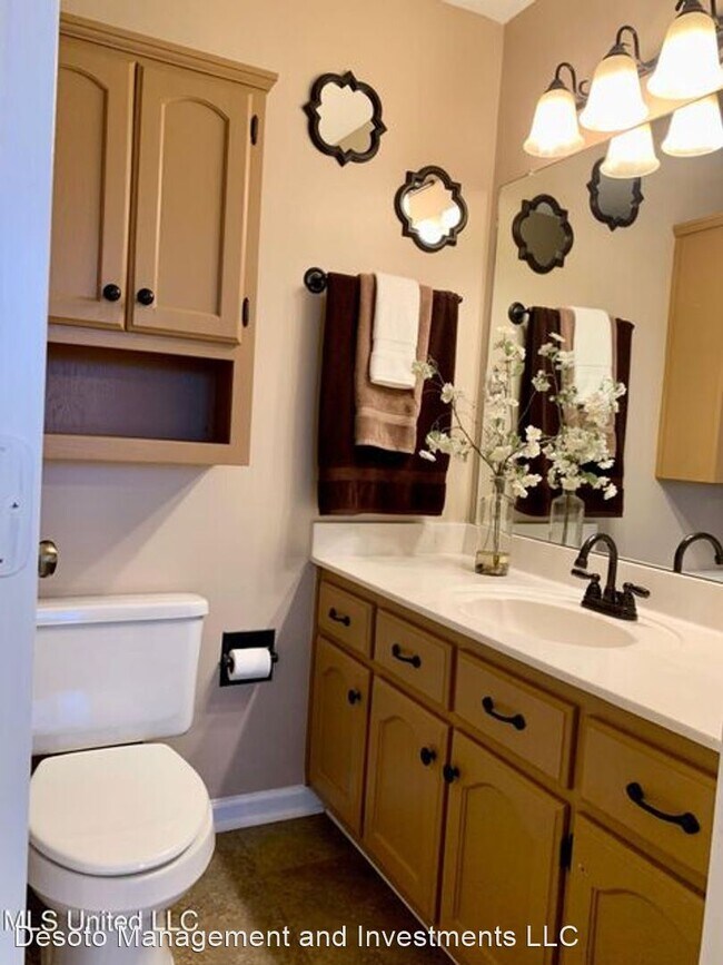Building Photo - 3 br, 2 bath House - 5693 Kaitlyn Drive