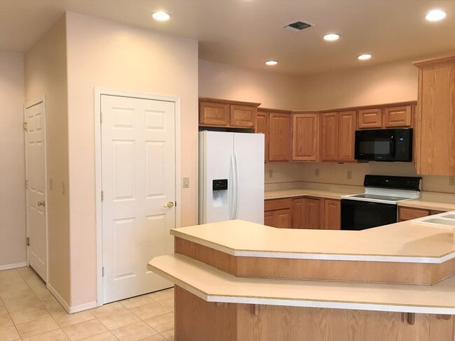 Building Photo - APPLY NOW - 2772 Colt Canyon Trl